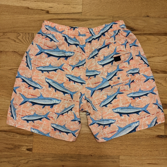 Men's Vineyard Vines swim trunks - Picture 3 of 9